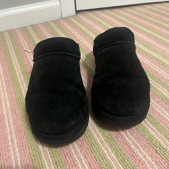 Classic Ugg slippers - Picture 4 of 4